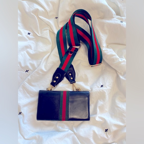 Gucci Clutch Wallet 1970’s Crossbody - Picture 2 of 2